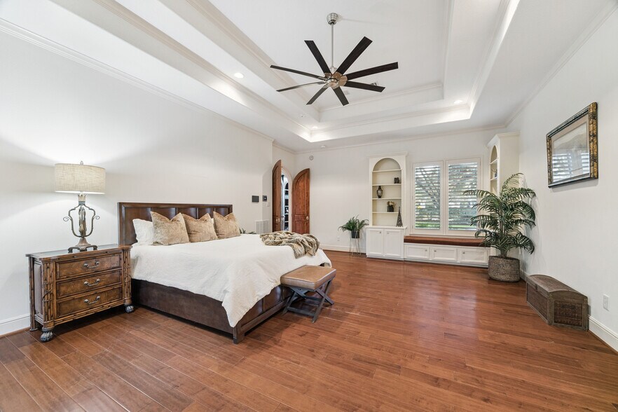 More Photos Of 16218 Barklea Rd, Cypress Land For Sale