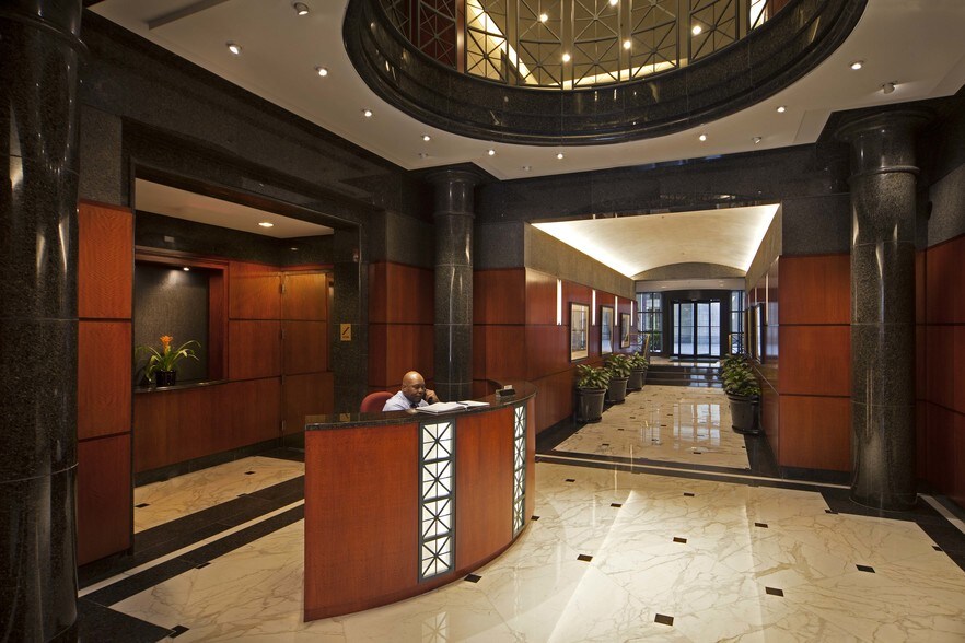 More Photos Of 601 Pennsylvania Ave NW, Washington Office For Lease