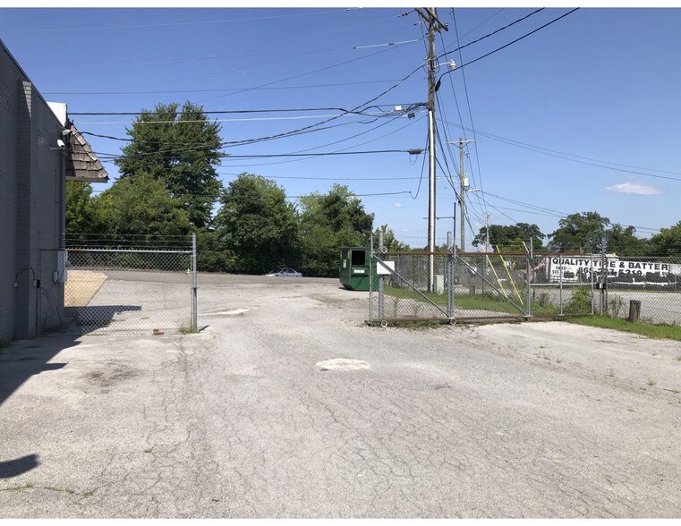 3009 N Central St, Knoxville, TN 37917 Industrial For Lease