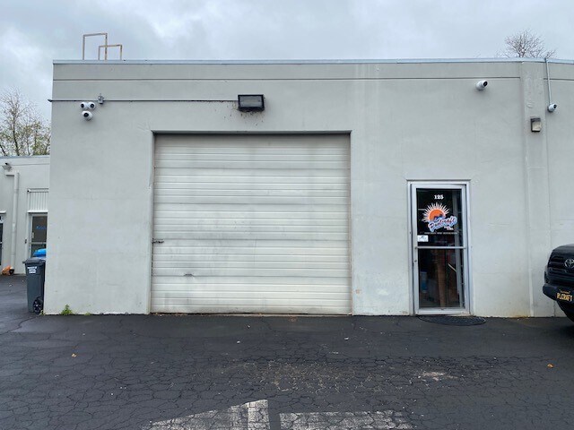 More Photos Of 14 Commercial Blvd, Novato Flex For Sale