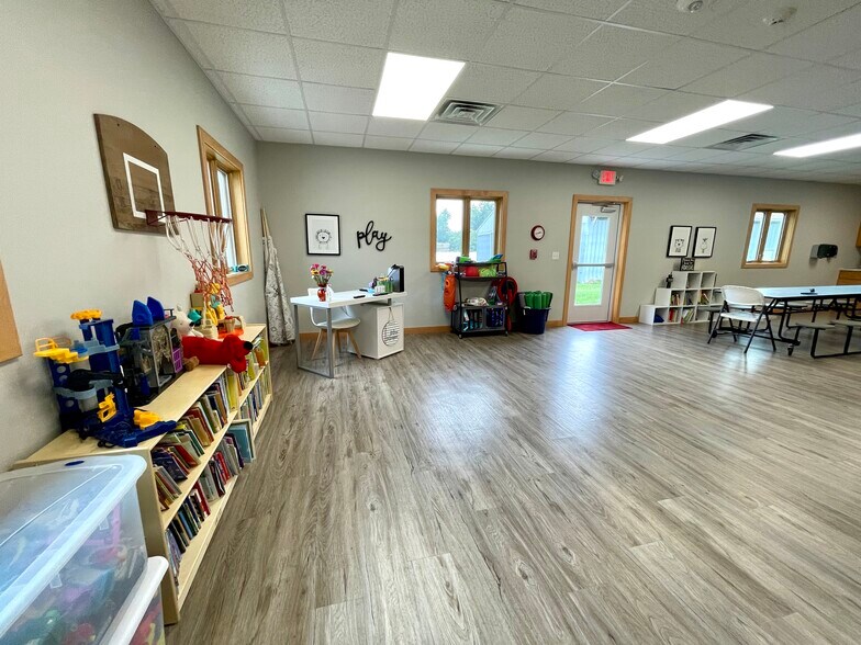 More Photos Of 109 N 23rd St, Dakota City Specialty For Sale