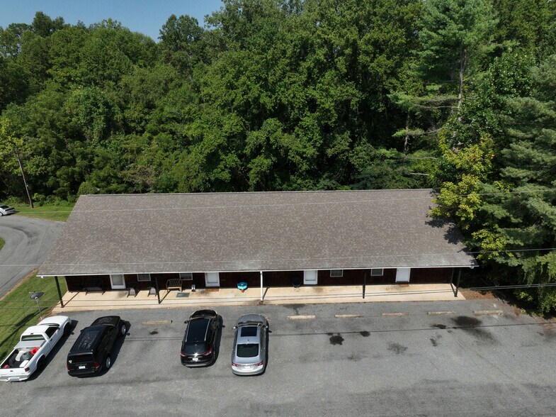 More Photos Of 100 S Kirkland Ave, Elkin Apartments For Sale