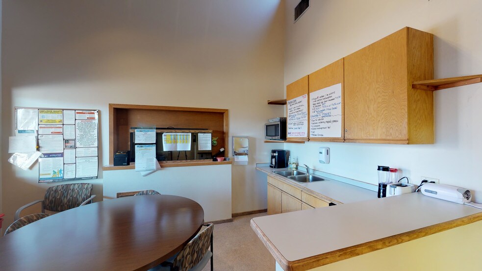 More Photos Of 3235 Main Ave, Durango Medical For Lease