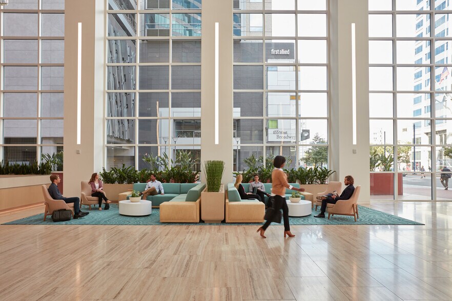 More Photos Of 501 W Broadway, San Diego Office For Lease