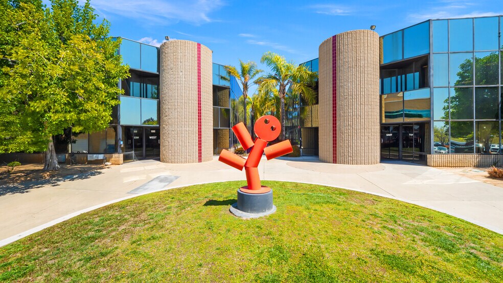 More Photos Of 10565 Civic Center Dr, Rancho Cucamonga Medical For Lease