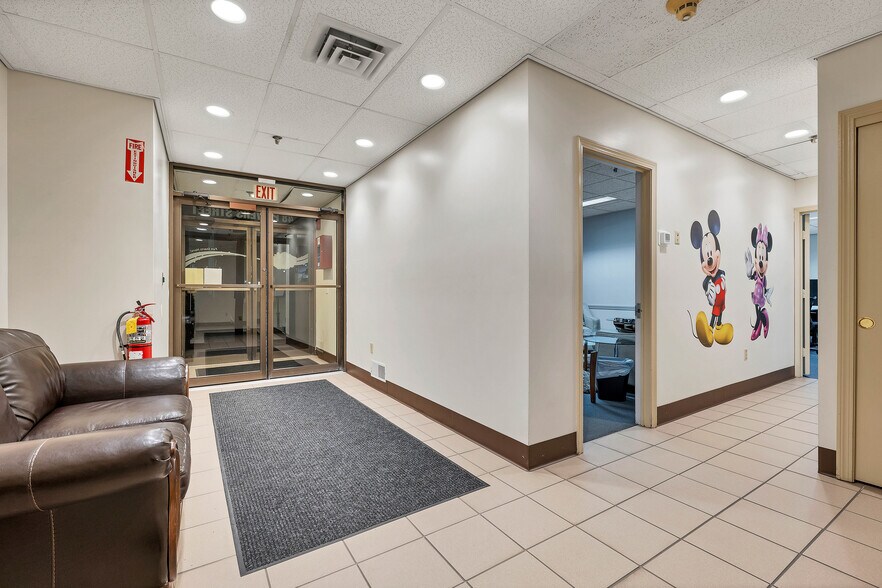 More Photos Of 48 Powers St, Milford Warehouse For Sale