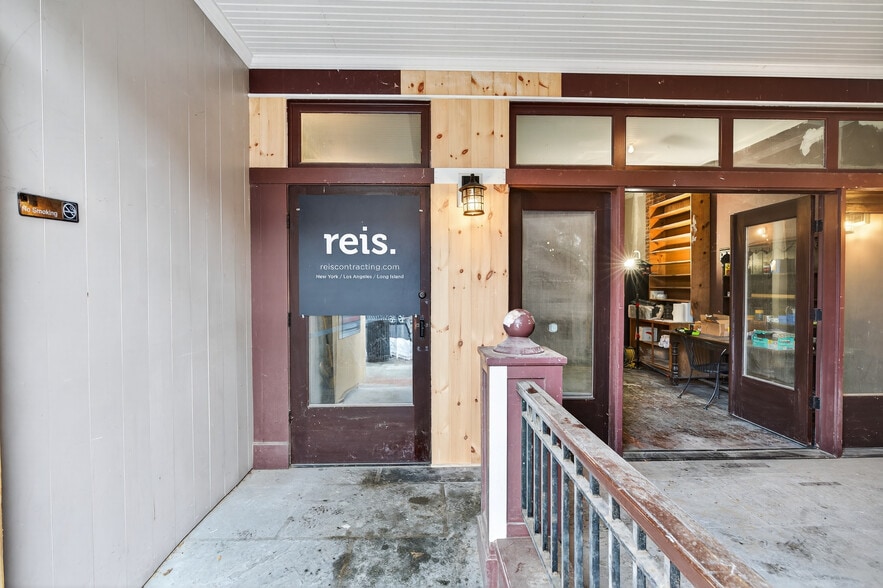 More Photos Of 316 Wall St, Kingston Storefront Retail Residential For Lease