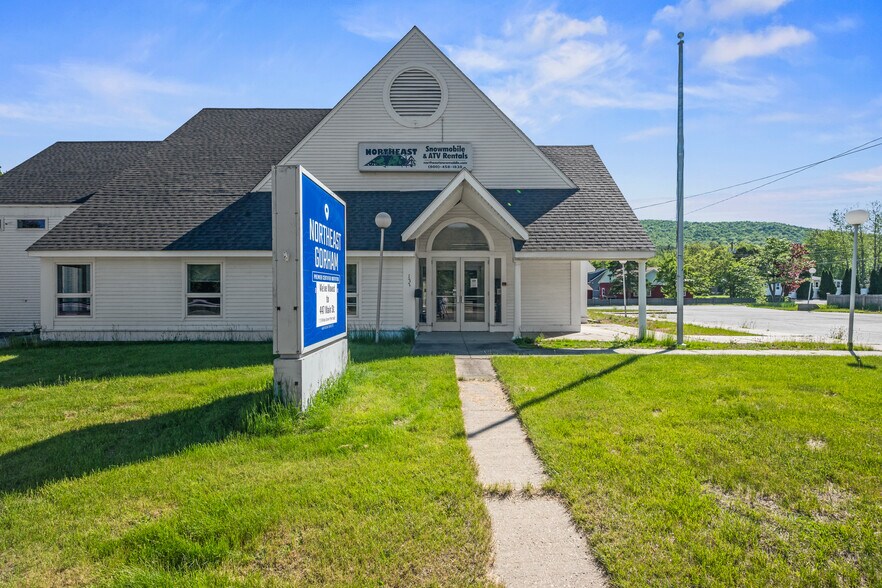 More Photos Of 177 Main St, Gorham Bank For Sale