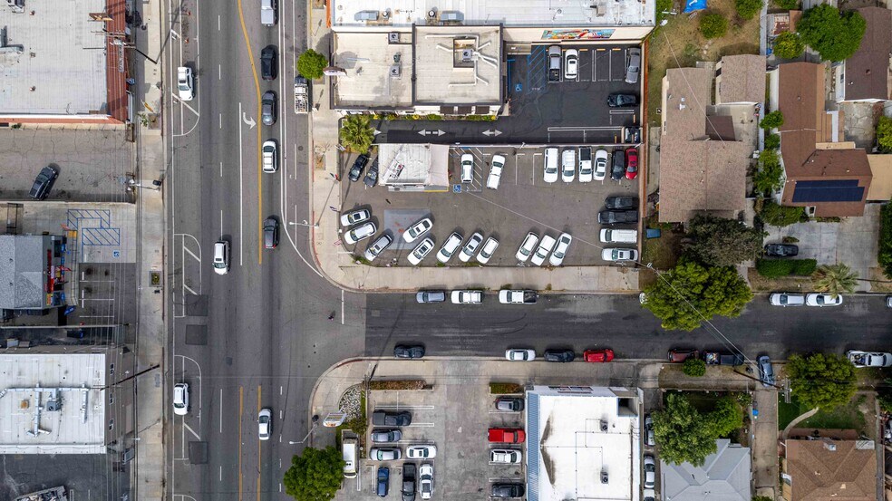More Photos Of 13632 Van Nuys Blvd, Pacoima Auto Repair For Sale