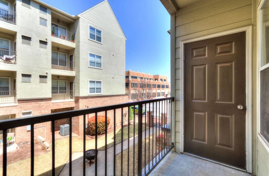 More Photos Of 301-409 N Walker Ave, Oklahoma City Apartments For Lease