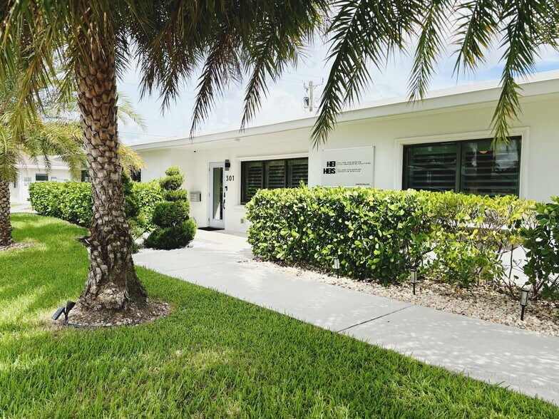 More Photos Of 301 SW 7th St, Fort Lauderdale Office For Sale