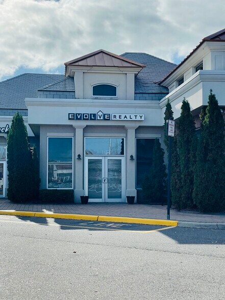 More Photos Of 1253 Nimmo Pky, Virginia Beach Unknown For Lease