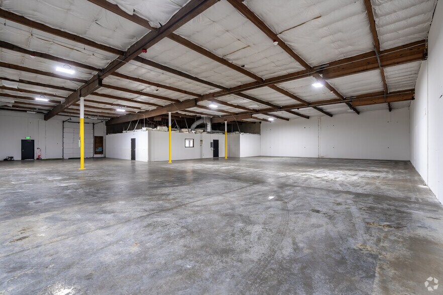 More Photos Of 22441-22477 72nd Ave S, Kent Unknown For Lease