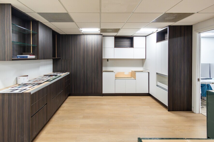 More Photos Of 13288 SW 120th St, Miami Manufacturing For Sale