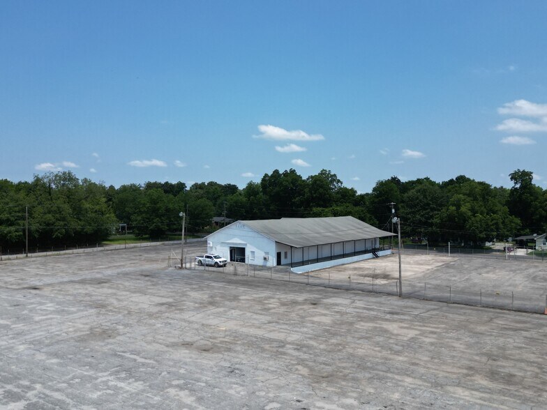 More Photos Of 4453 Broadway, Macon-Bibb Unknown For Lease