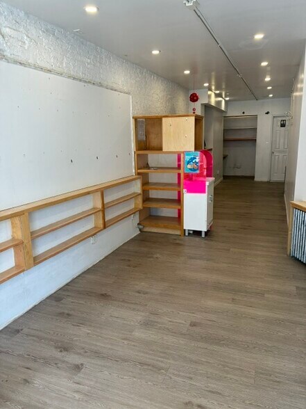 More Photos Of 29 Essex St, New York Apartments For Lease