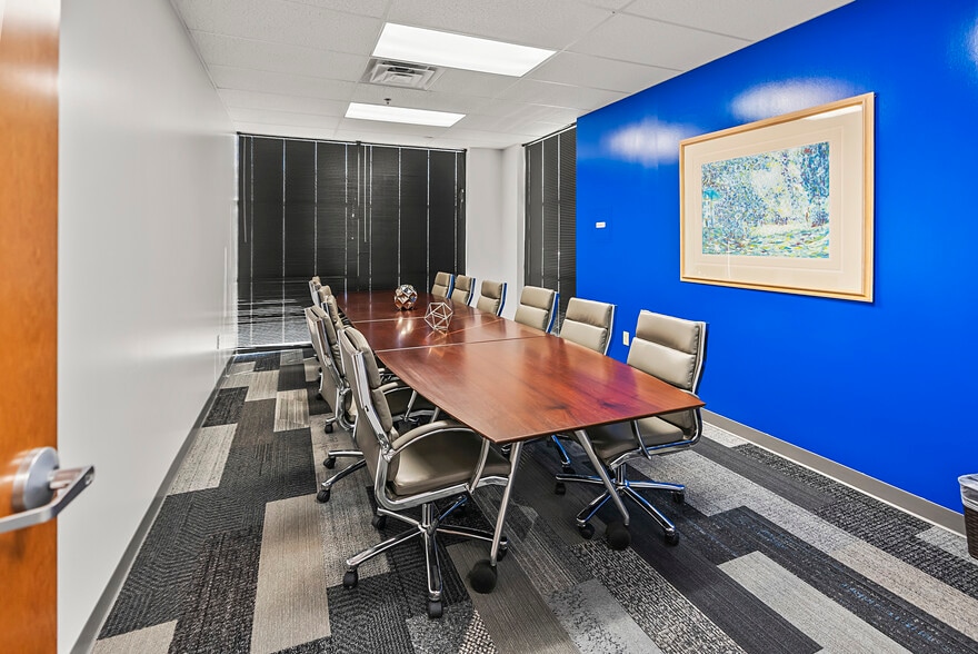 More Photos Of 3901 E Plano Pky, Plano Warehouse For Lease