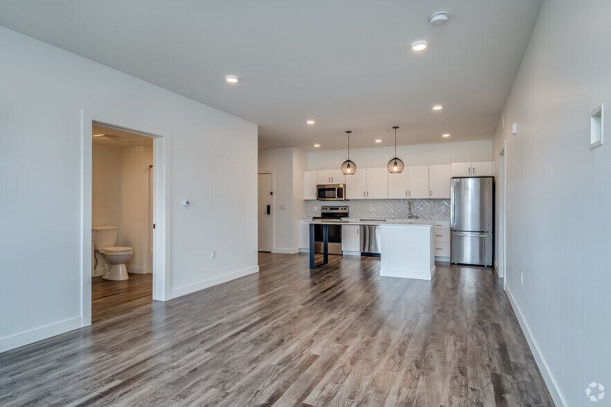 More Photos Of 155 Jackson St, Oshkosh Apartments For Lease