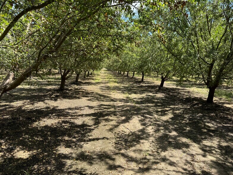 More Photos Of Yosemite Blvd @ Fairland Ave, Modesto Land For Sale