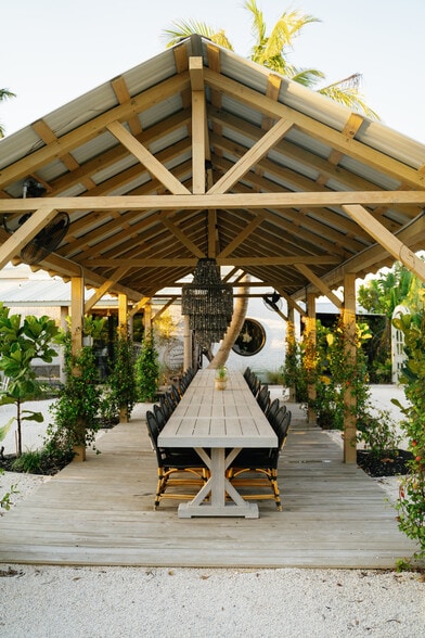 More Photos Of 12304 Cortez Rd, Cortez Freestanding For Sale