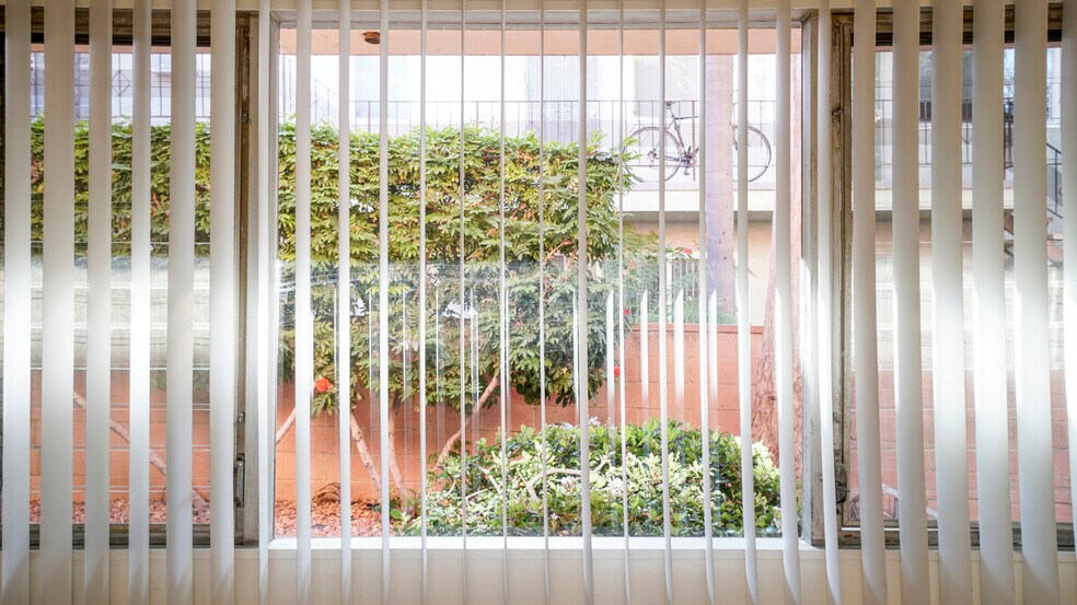 More Photos Of 3310 Keystone Ave, Los Angeles Apartments For Sale