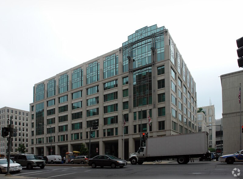 More Photos Of 777 N Capitol St NE, Washington Office Residential For Lease