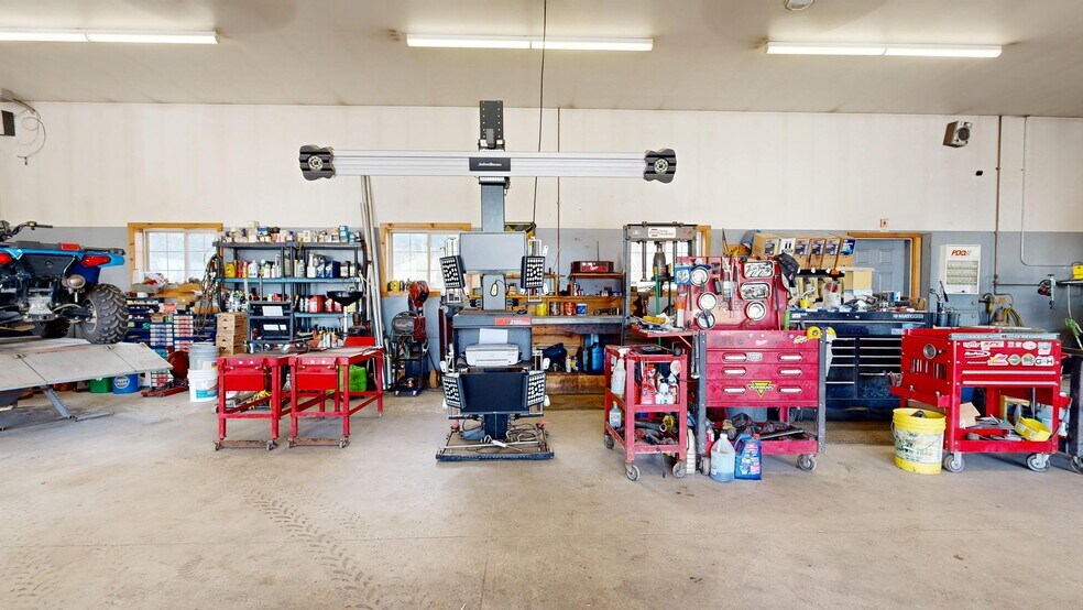 More Photos Of 48 S Main St, Andover Auto Repair For Sale