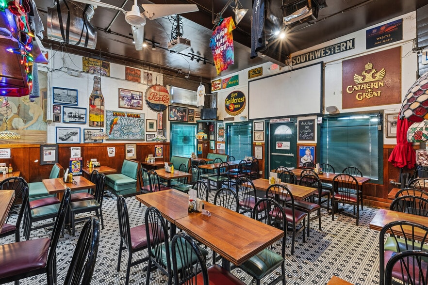 More Photos Of 346 N Main St, Memphis Restaurant For Sale