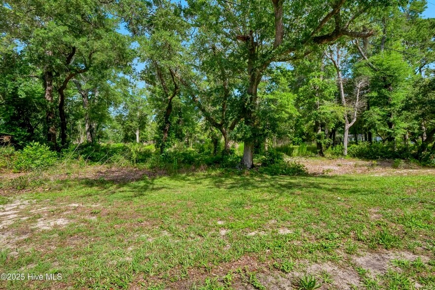 More Photos Of 9641 River Rd, Wilmington Trailer Camper Park For Sale