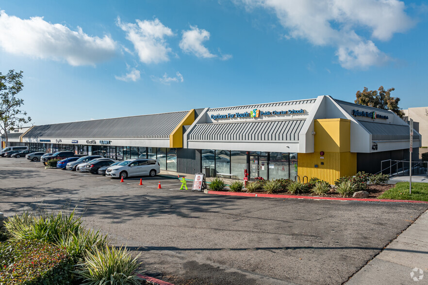 More Photos Of 1348-1438 W 7th St, Upland Unknown For Lease