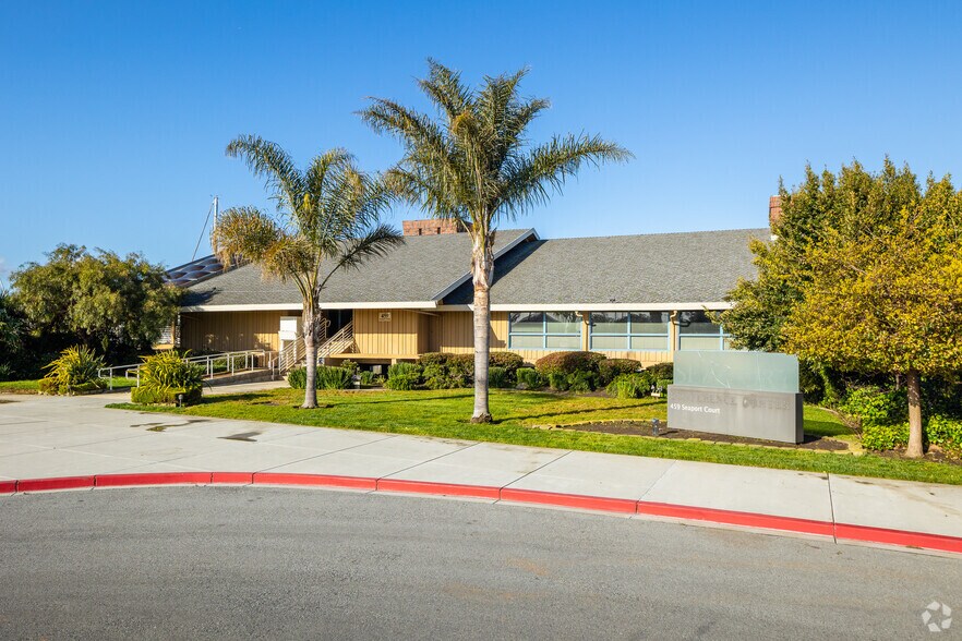 More Photos Of 459 Seaport Ct, Redwood City General Retail For Sale