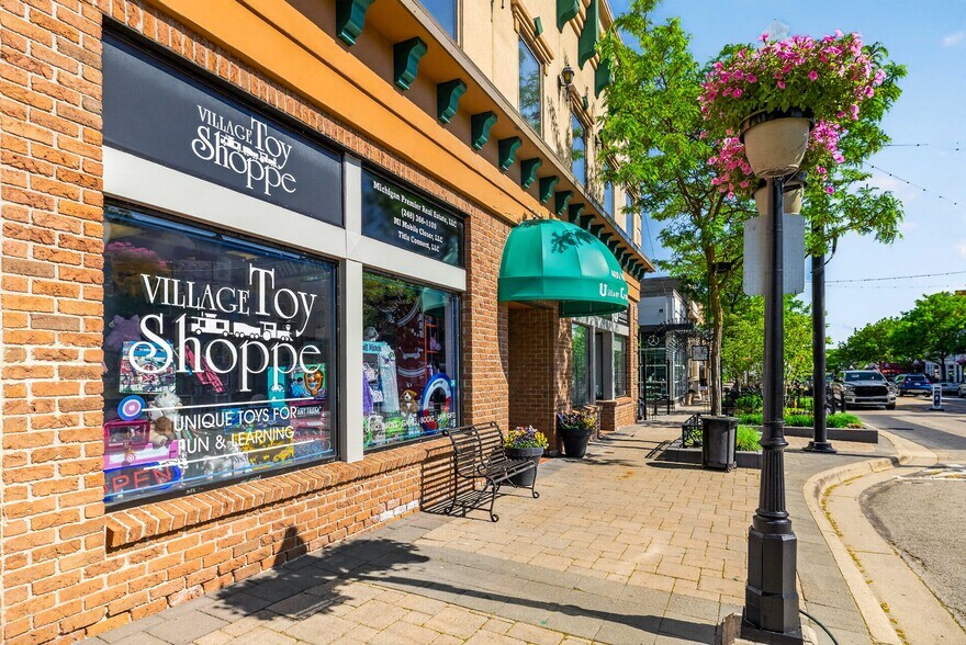 More Photos Of 400 N Main St, Milford Storefront Retail Office For Sale