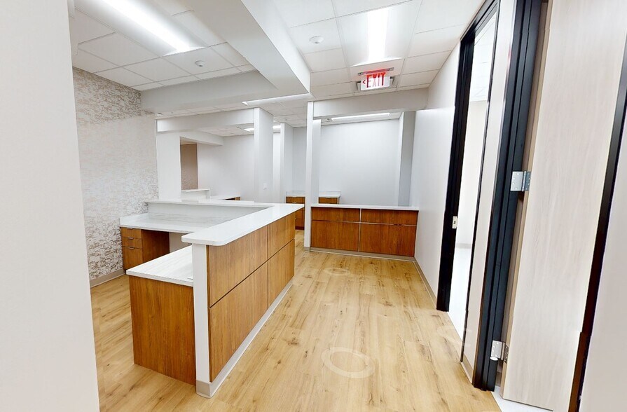 More Photos Of 7400 Fannin St, Houston Medical For Lease