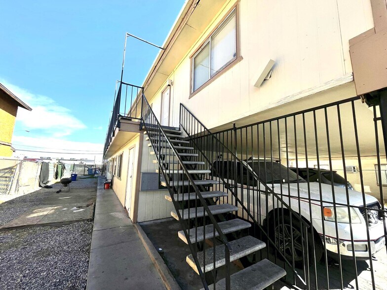 More Photos Of 1709 Fairfield Ave, Las Vegas Apartments For Sale
