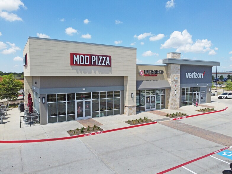 More Photos Of 2321 State Highway 121, Euless Storefront For Lease