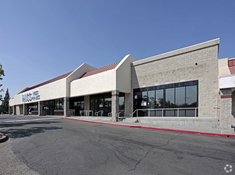 More Photos Of 1740 Santa Clara Dr, Roseville General Retail For Lease