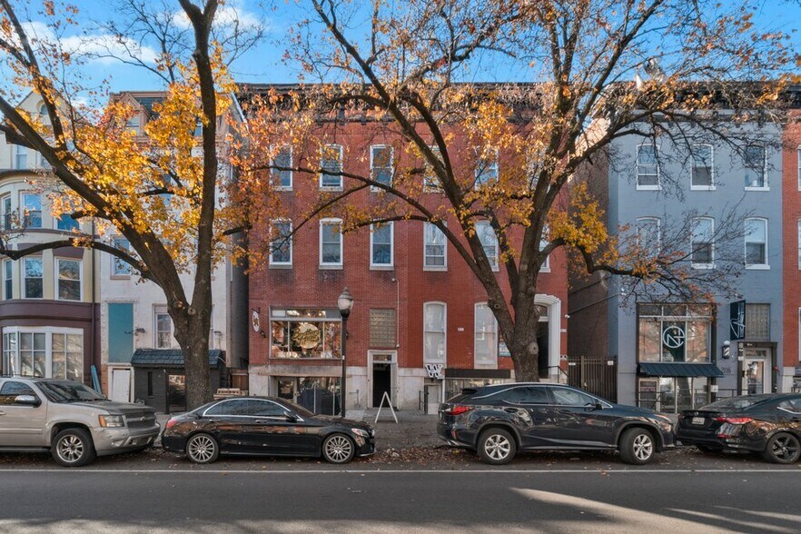 More Photos Of 2112 N Charles St, Baltimore Office For Sale