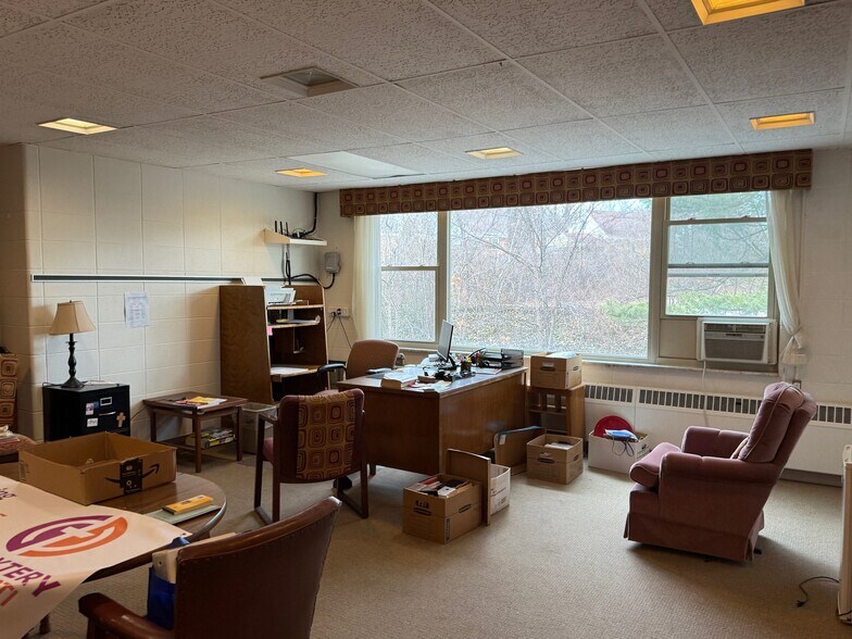 More Photos Of 21 Cromwell Rd, Cincinnati Religious Facility For Sale