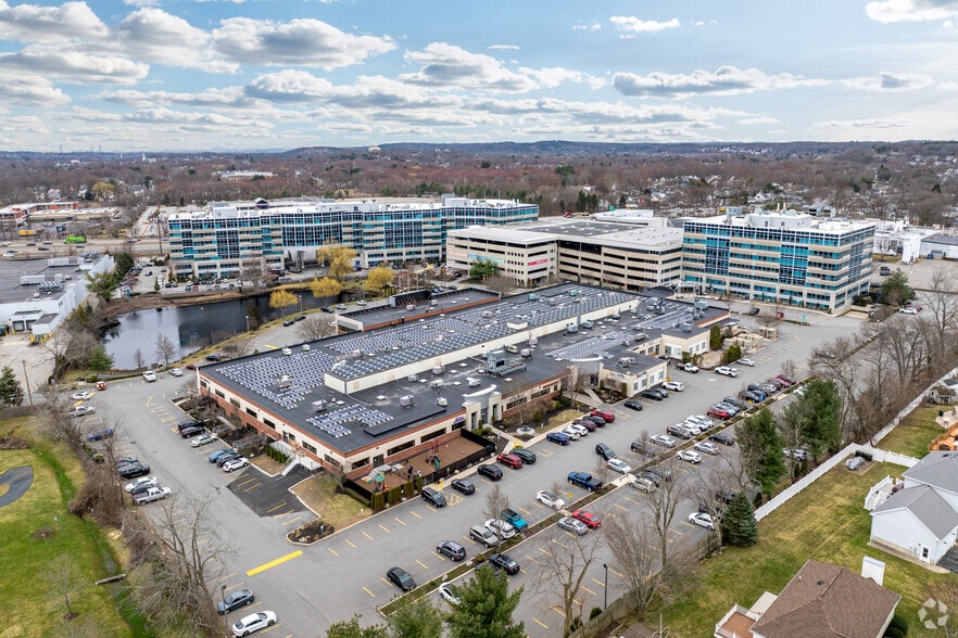 More Photos Of 100 Tradecenter Dr, Woburn Medical For Lease