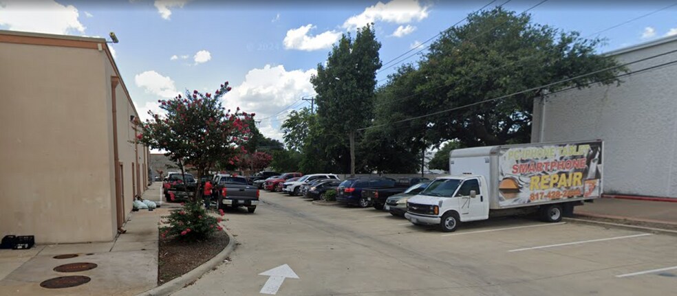 More Photos Of 4306 Matlock Rd, Arlington Storefront For Lease