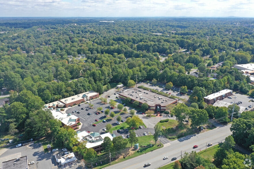 More Photos Of 1208 Eastchester Dr, High Point Office For Sale