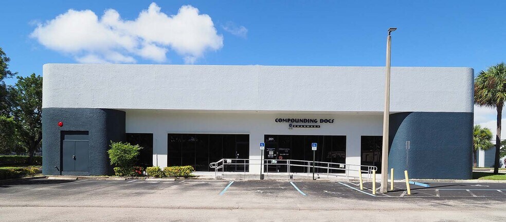 More Photos Of 1000 Clint Moore Rd, Boca Raton Unknown For Lease
