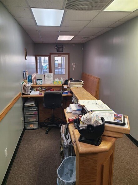 More Photos Of 91A, Cedarhurst Medical For Sale