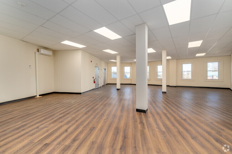 More Photos Of 2549-2553 Germantown Ave, Philadelphia Storefront Retail Residential For Sale