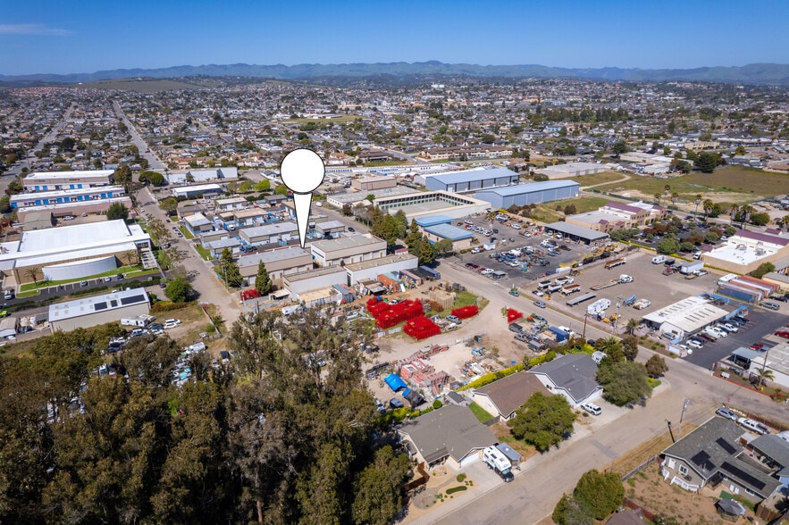 More Photos Of 974 Griffin St, Grover Beach Warehouse For Lease