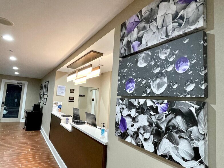 More Photos Of 4577 E Highway 20, Niceville Hotel For Sale