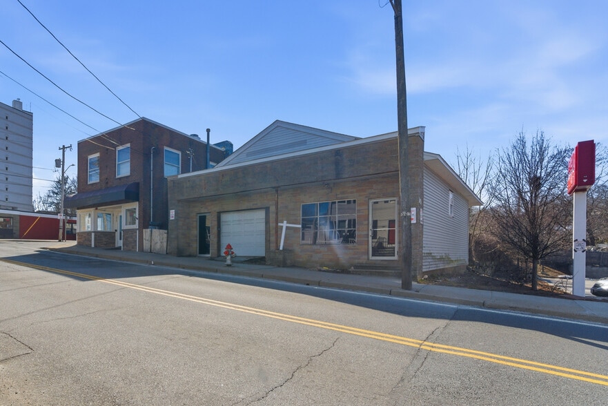 More Photos Of 1009 Main St, West Warwick Industrial For Sale