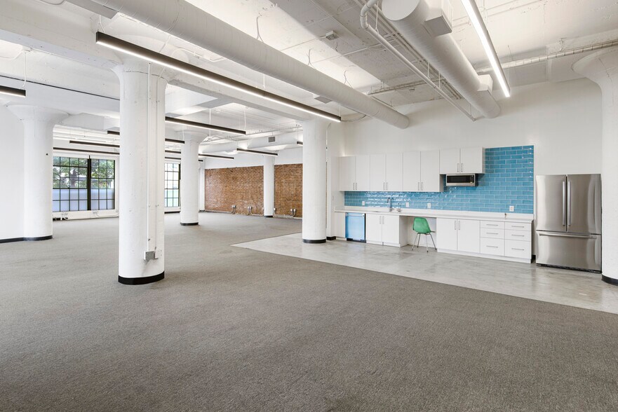 More Photos Of 1026 S Santa Fe Ave, Los Angeles Loft Creative Space For Sale