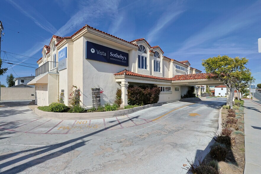 More Photos Of 2501 N Sepulveda Blvd, Manhattan Beach Medical For Lease