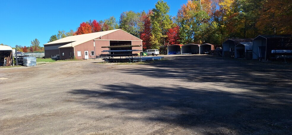 More Photos Of 1893 Pine Tree, Grawn Industrial For Sale